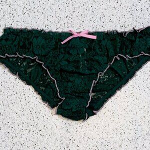 Victoria's Secret PINK x LOVESHACKFANCY Holiday Bow Cheeky Panty Lace Ruffle S